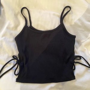 Cropped black tank top